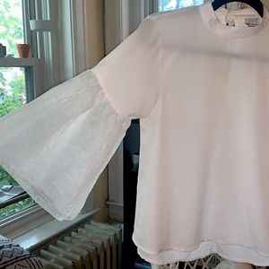 Puffy 3/4 Bell Sleeve Blouse